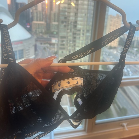 OFF-WHITE Floral Lace Logo Bra - Picture 4 of 4